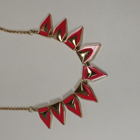 Gold tone Chain Pink and Gold color Spike Statement Necklace - Women's Jewelry - Picture 1 of 6